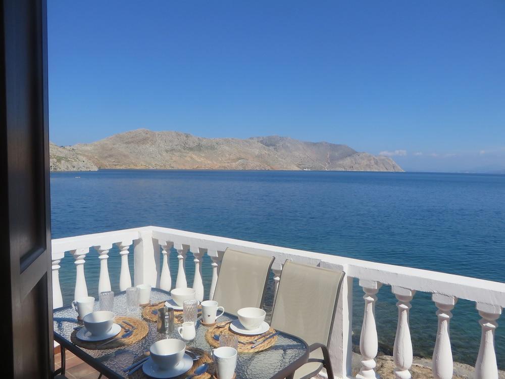 Гостевой дом Maravelia Mare Сими Экстерьер фото